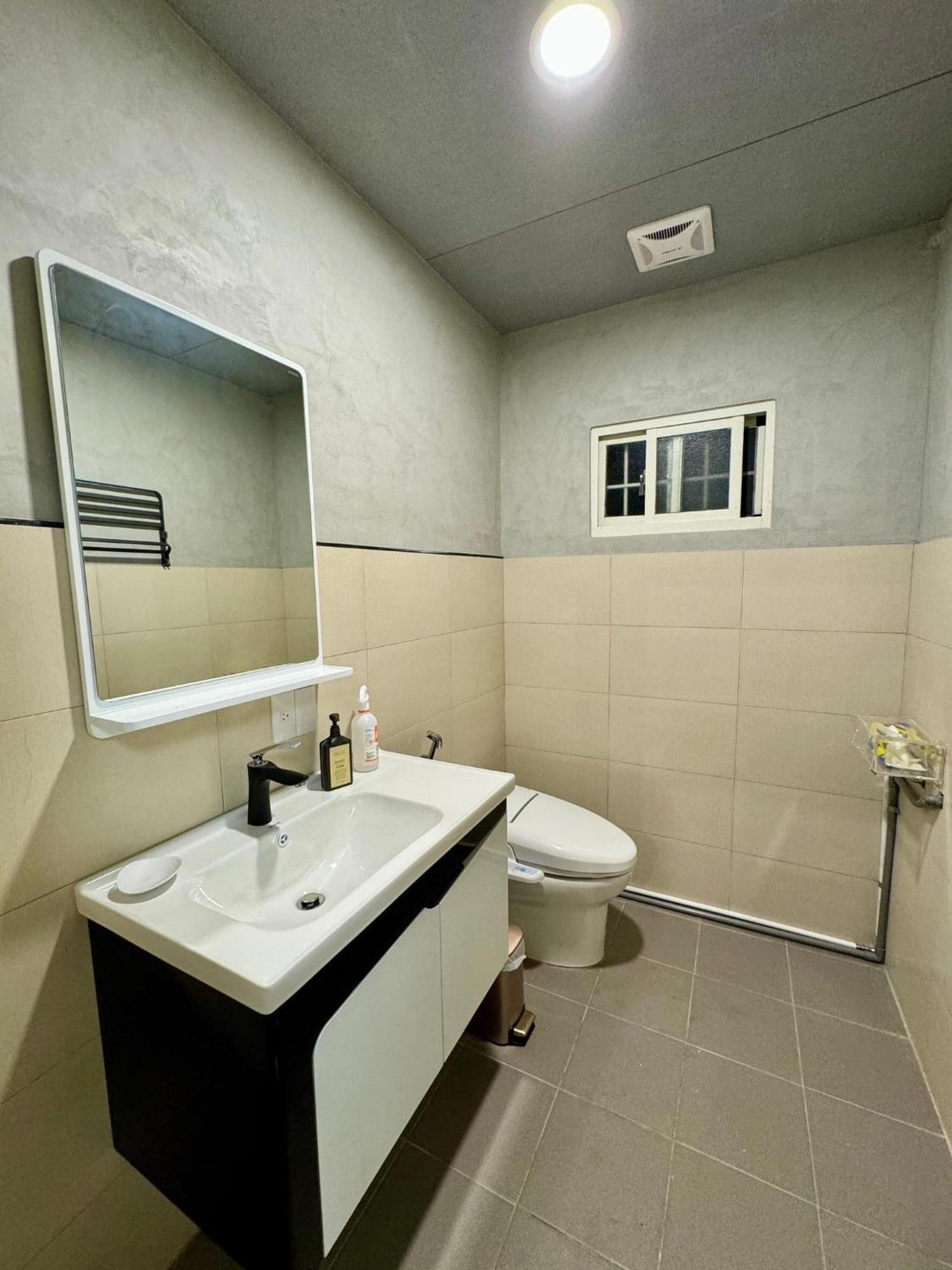 Tu Wei 192 Homestay Zhuangwei Exterior photo