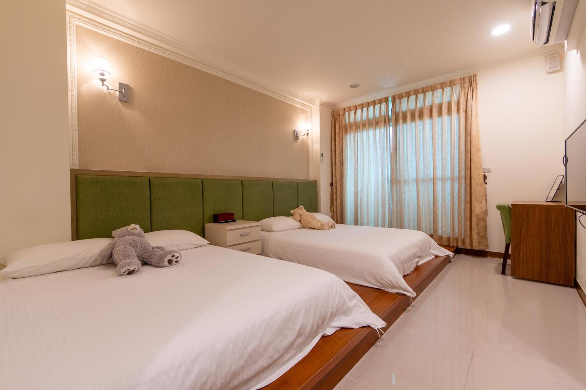 Tu Wei 192 Homestay Zhuangwei Exterior photo