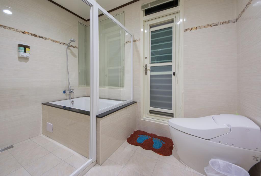 Tu Wei 192 Homestay Zhuangwei Exterior photo